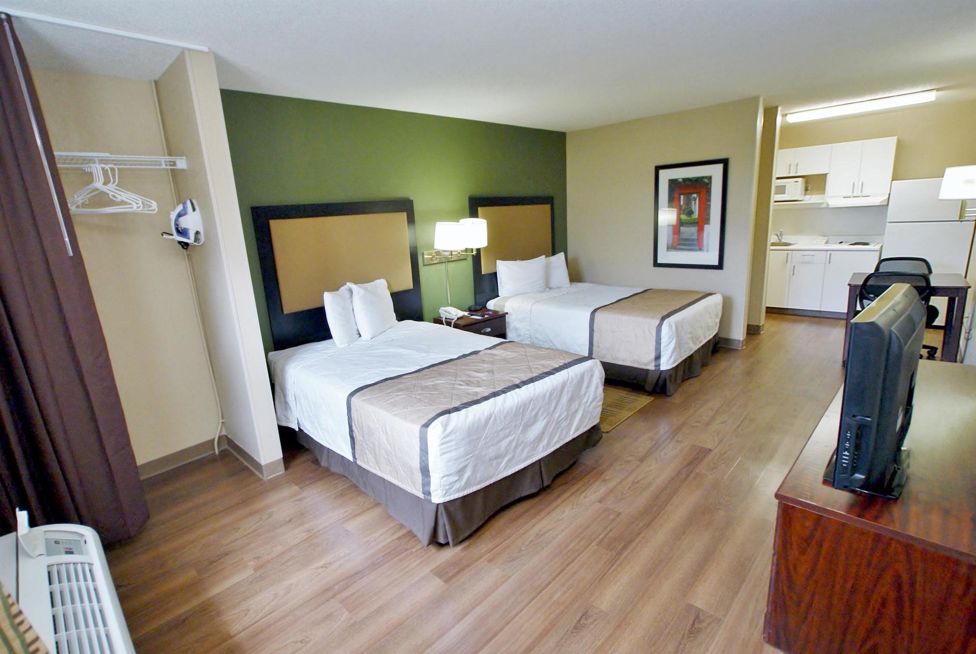 Extended Stay America Select Suites - Durham - University Екстер'єр фото